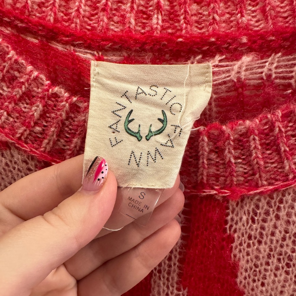 Fantastic Fawn Red and Pink XOXO Heart Knit Sweater - Picture 2 of 4